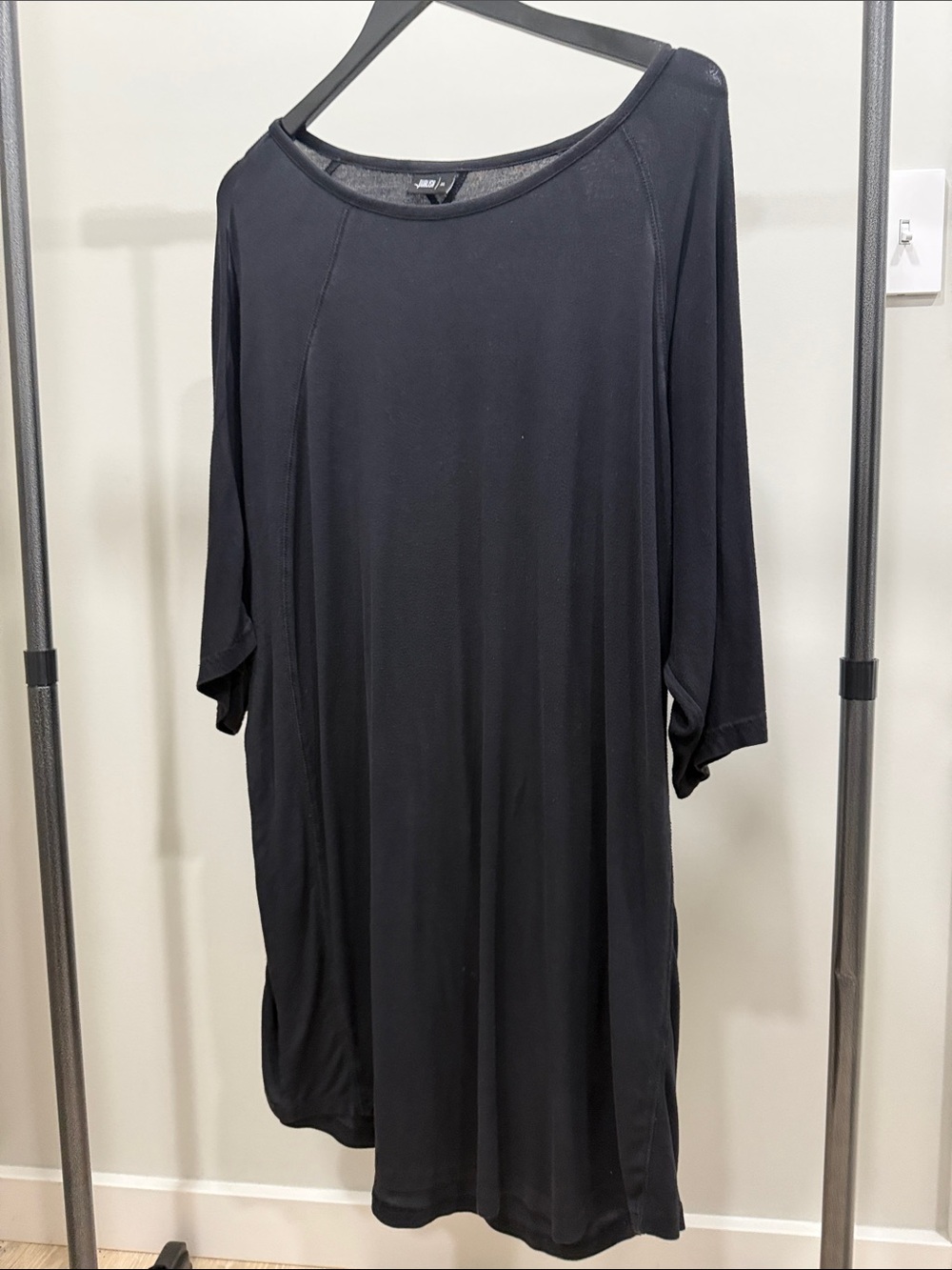 Black Long Men’s Relaxed Boatneck Top